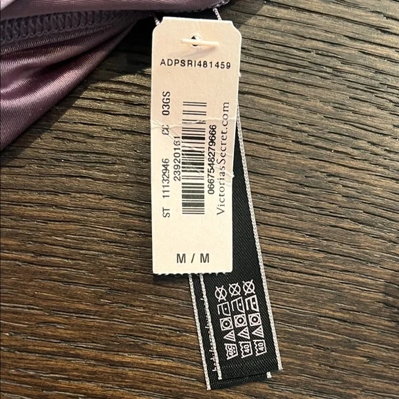 Victoria’s Secret Elegant Lace cheeky Women's Panties Set - Picture 5 of 7